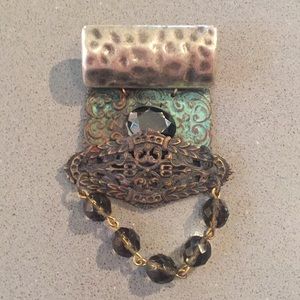 Brooch made of vintage findings, beads.